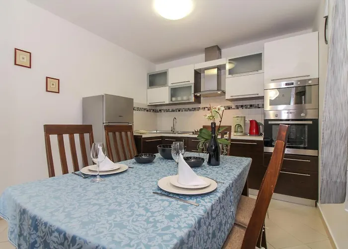 Apartment Lucia In Istria
